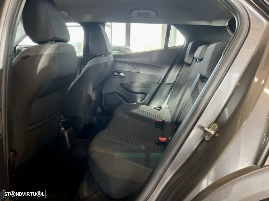 Peugeot 2008 1.2 PureTech Active Pack - 23