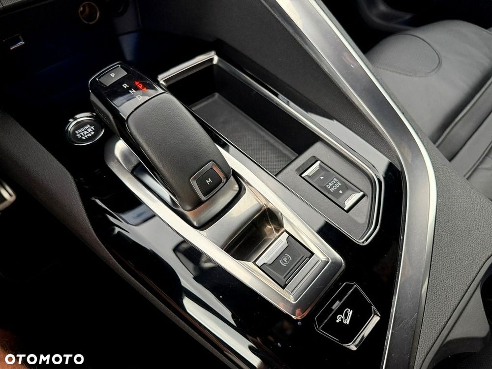 Peugeot 5008 - 31