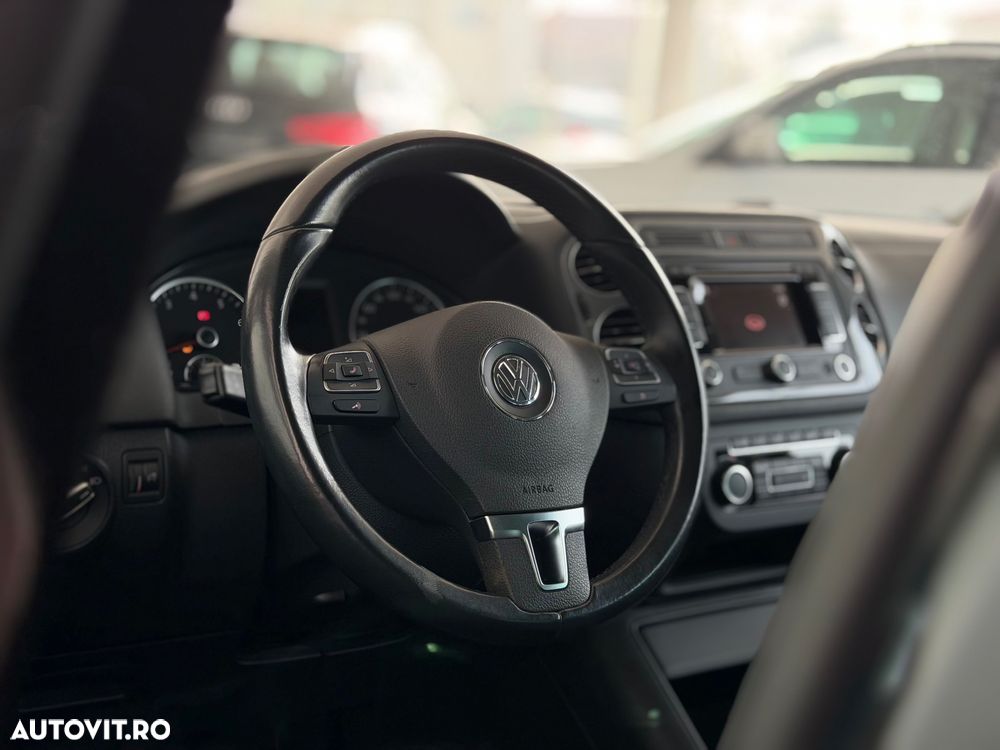 Volkswagen Tiguan 1.4 TSI BlueMotion Technology Exclusive - 15