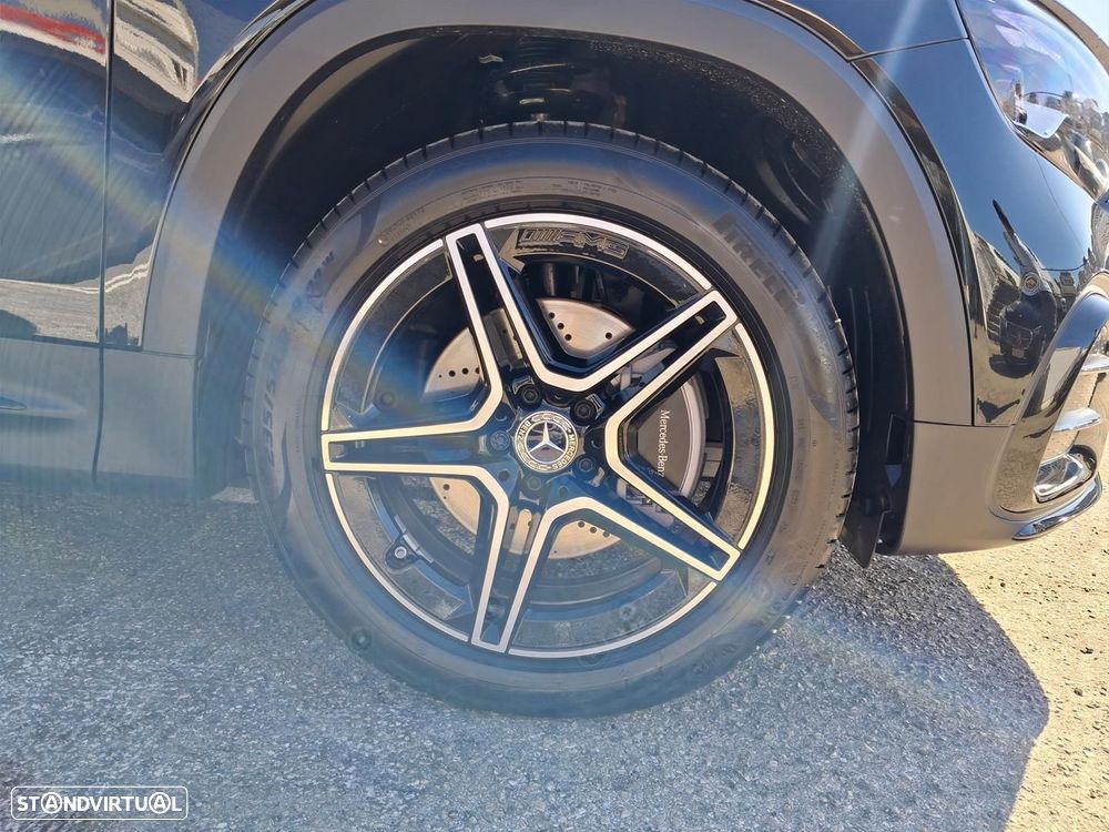 Mercedes-Benz GLB 200 d 4Matic AMG Line - 4