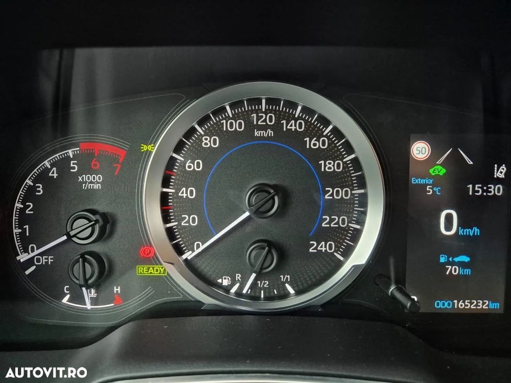 Toyota Corolla 1.8 Hybrid Business Edition - 8