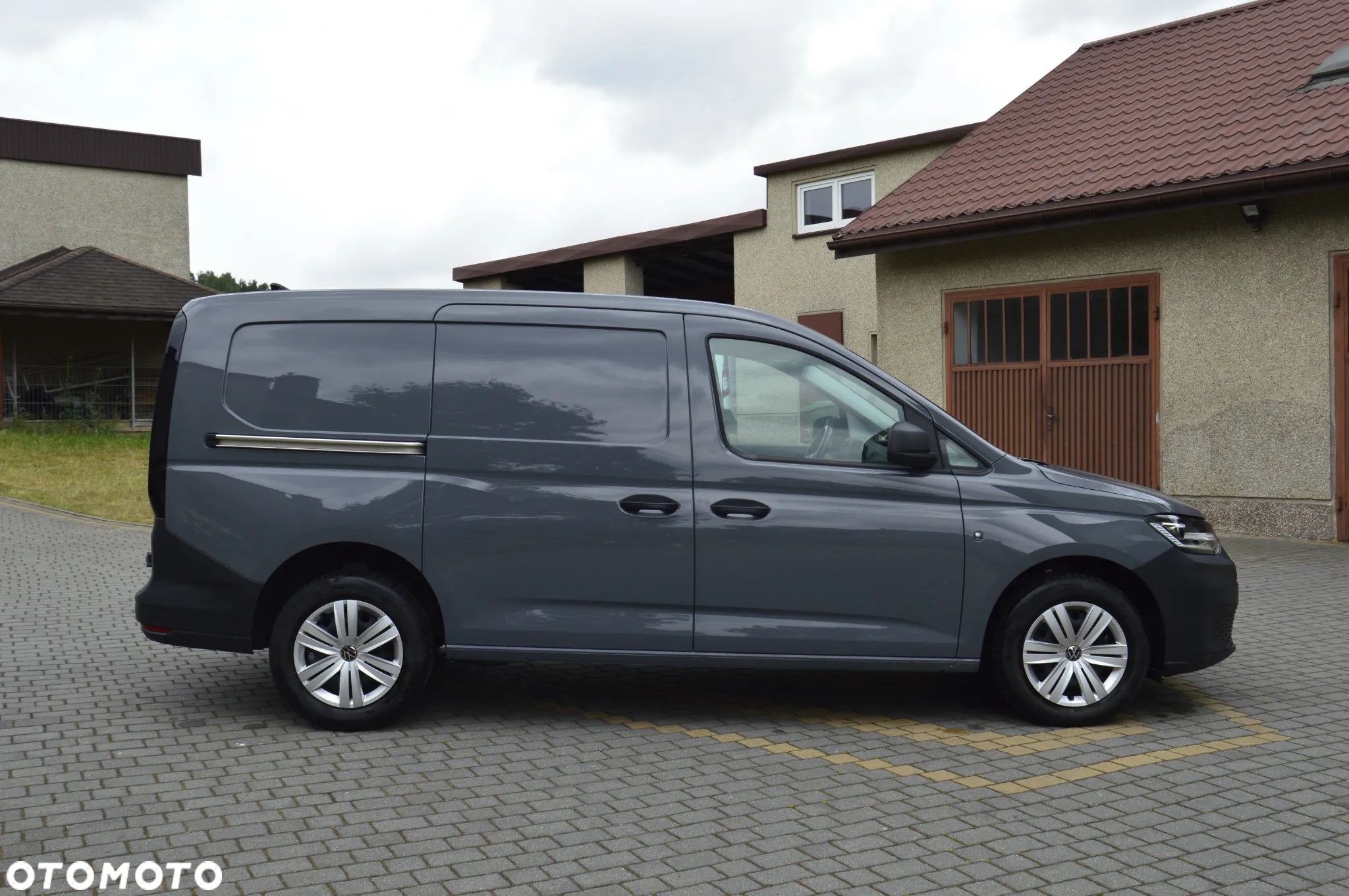 Volkswagen Caddy MAXI - 1
