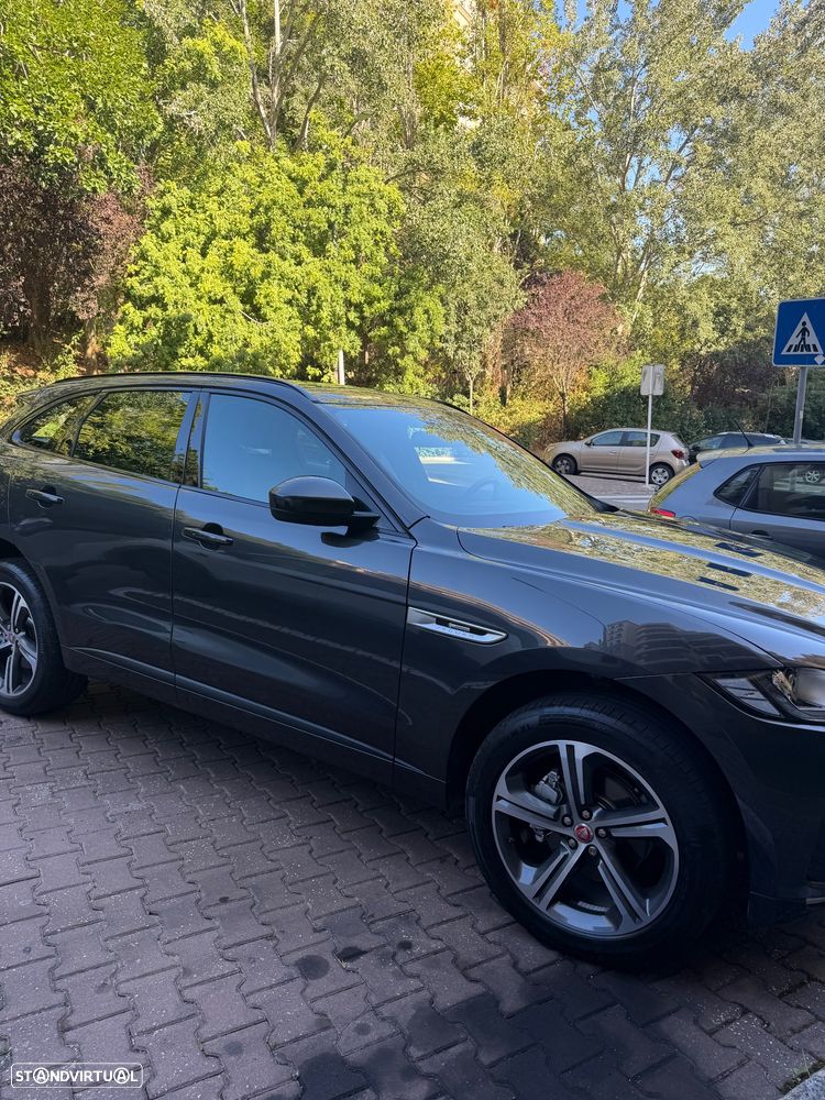 Jaguar F-Pace 20d AWD Aut. Prestige - 2