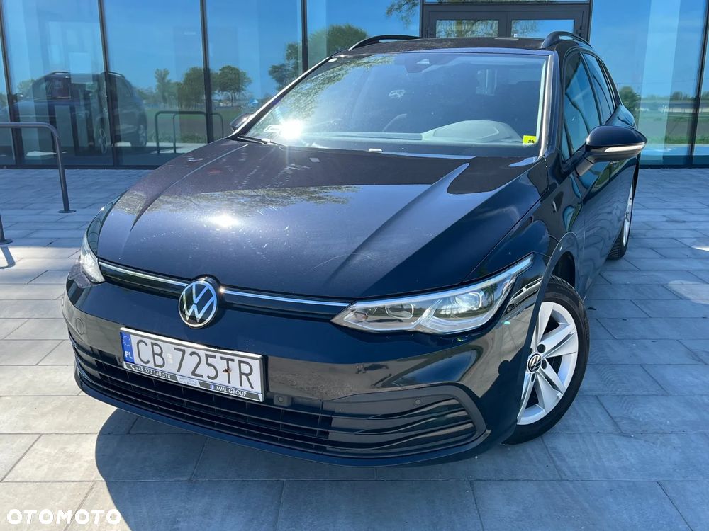 Volkswagen Golf - 10