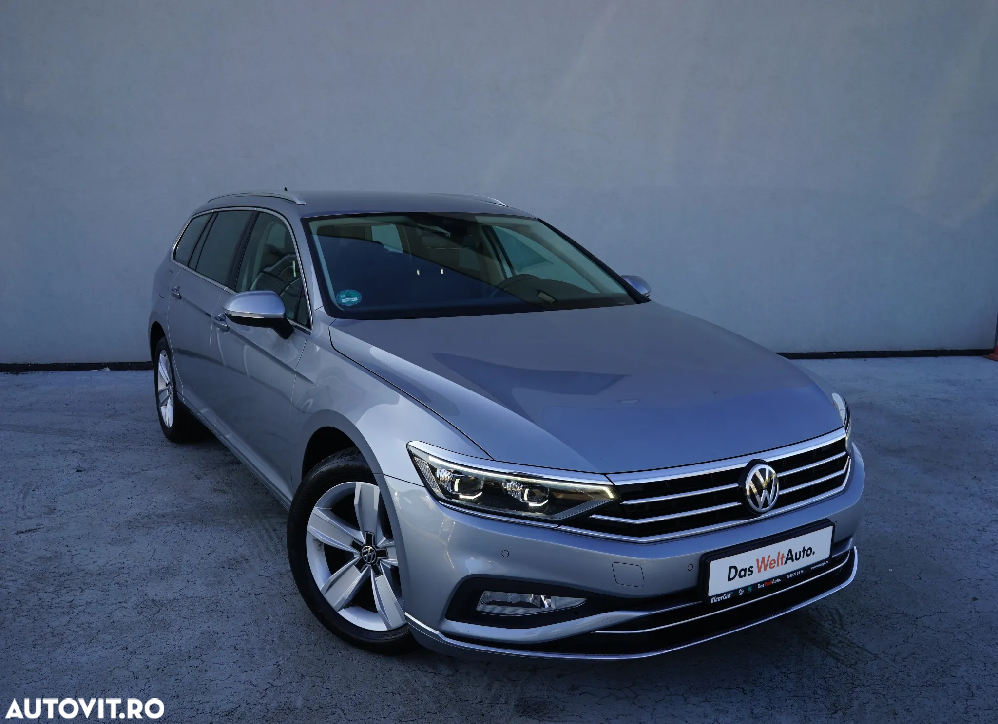 Volkswagen Passat Variant 2.0 TDI DSG Highline - 8