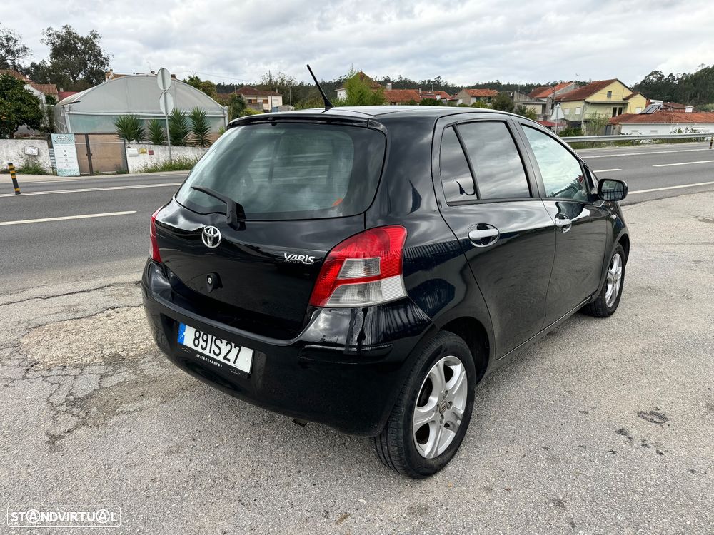 Toyota Yaris 1.4 D-4D Motion - 31