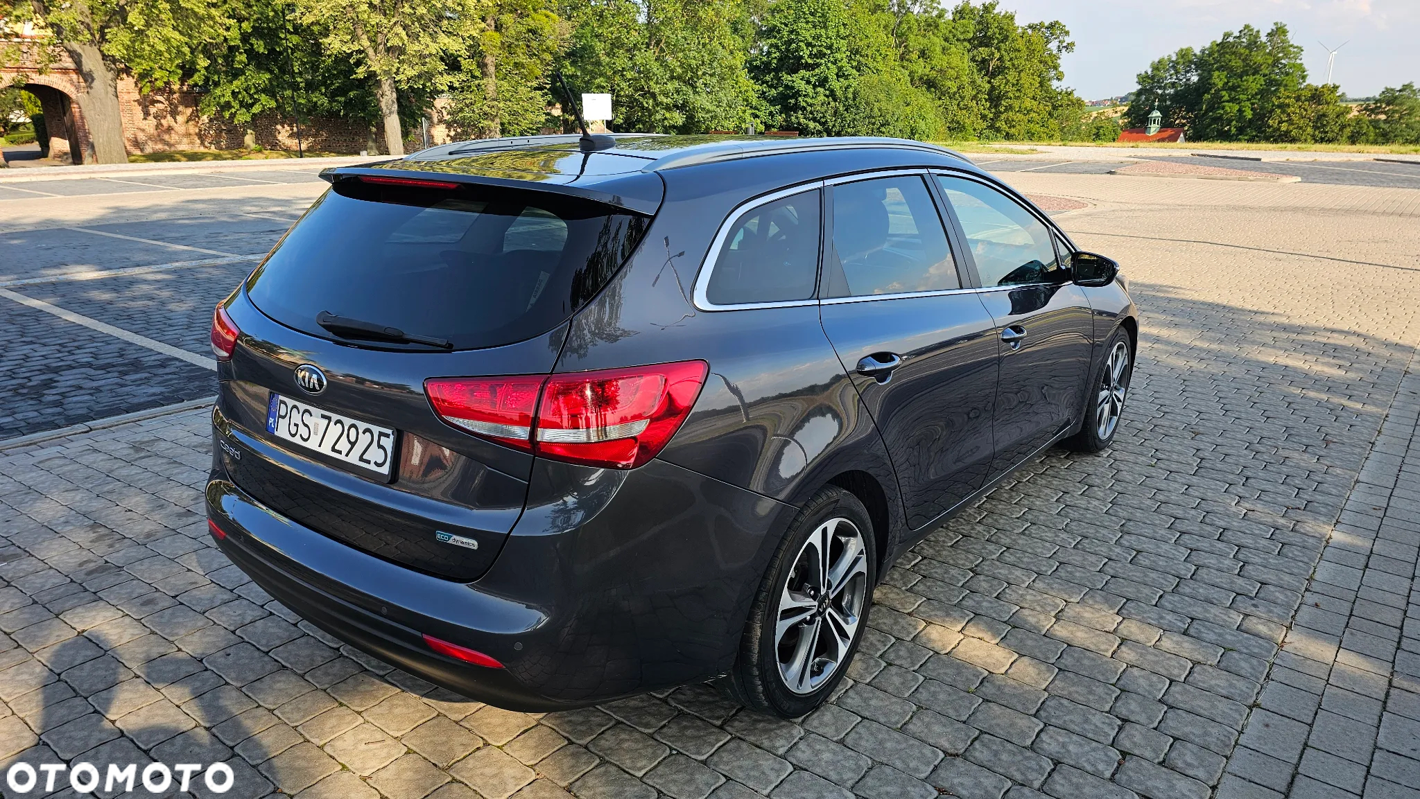 Kia Ceed SW 1.6 CRDi DCT Platinum Edition - 8