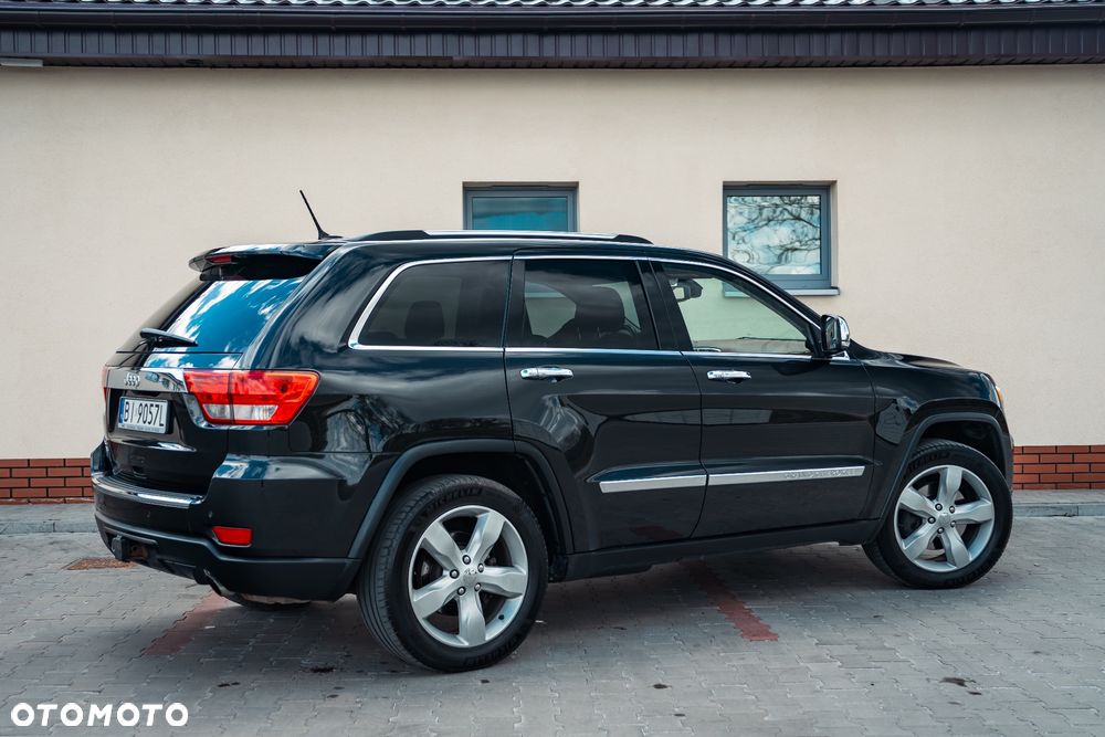 Jeep Grand Cherokee 5.7 V8 Overland Summit - 2