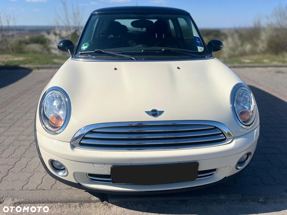 MINI Cooper Standard - 3