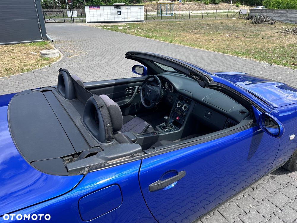 Mercedes-Benz SLK 200 - 10