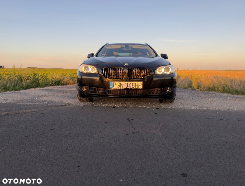 BMW Seria 5 - 16