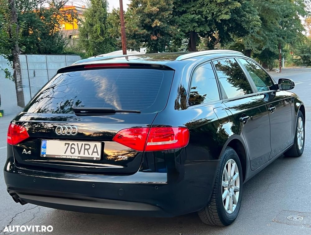 Audi A4 Avant - 6