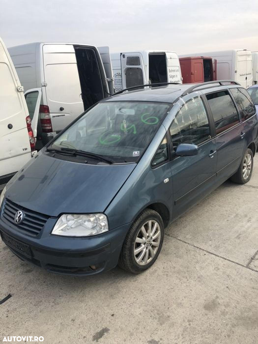 Dezmembrez VW Sharan 1.9 TDI - 2