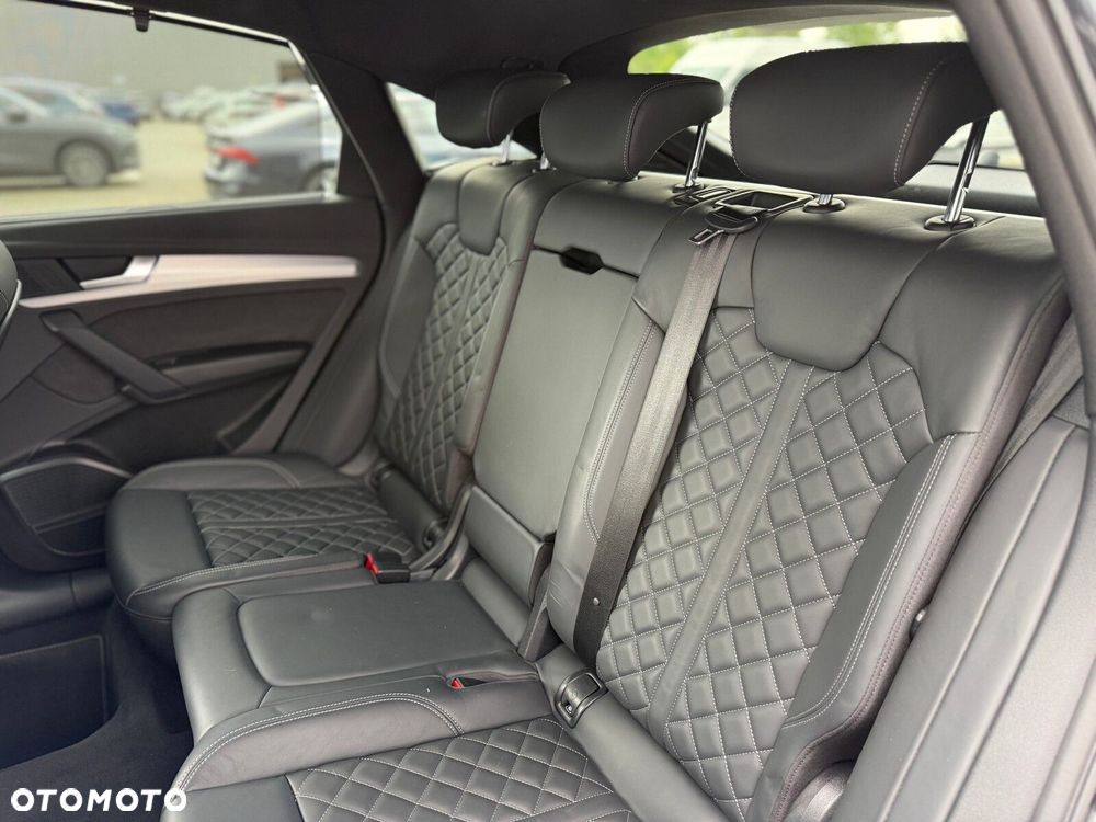 Audi Q5 Sportback - 15