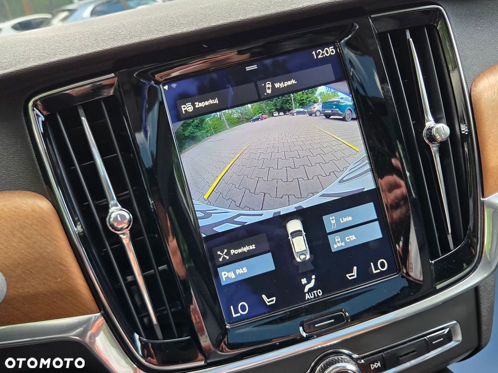 Volvo S90 D4 AWD Geartronic Inscription - 27
