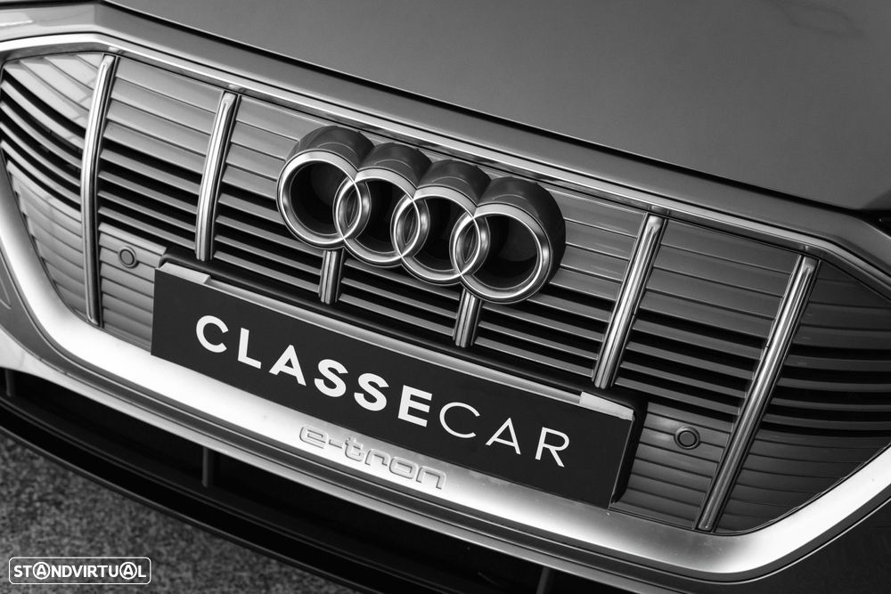 Audi e-tron 55 quattro Advanced - 10