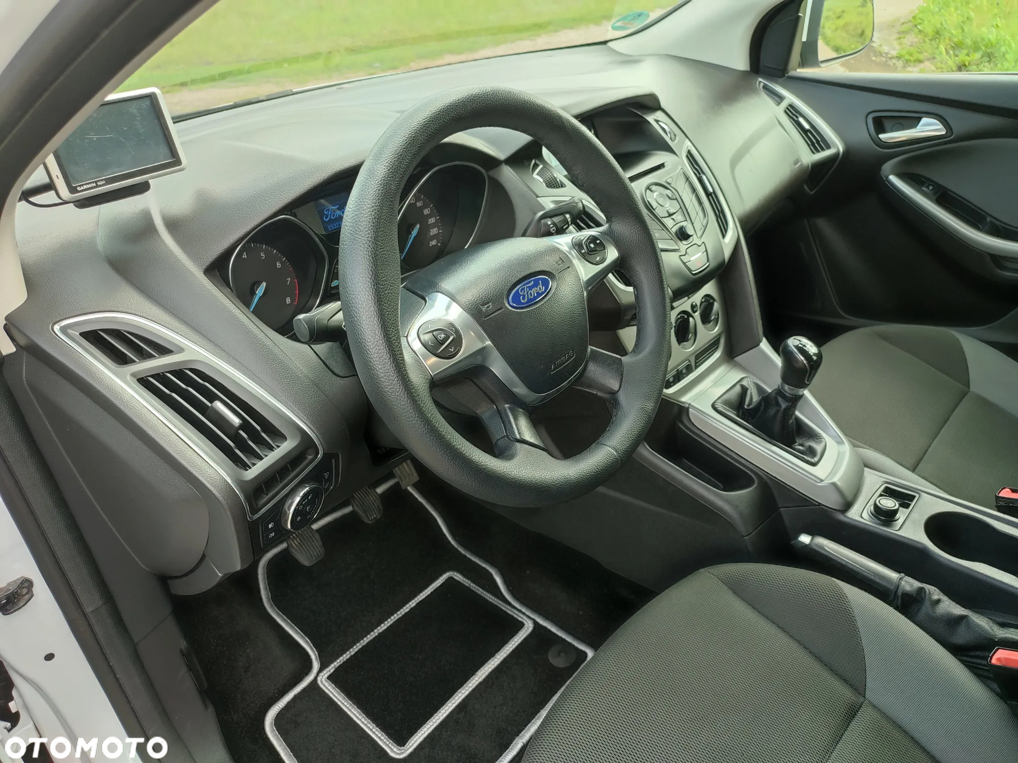 Ford Focus 1.6 Ambiente - 17