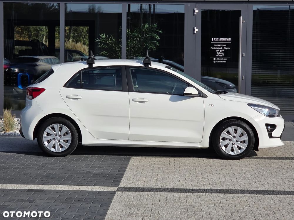 Kia Rio 1.2 L - 30