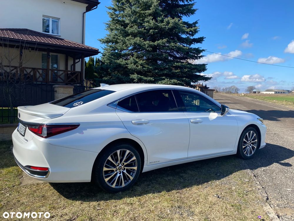 Lexus ES 300h Elegance - 3