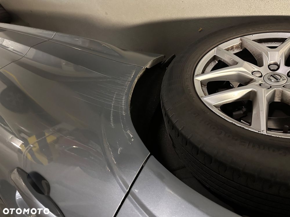 Volvo XC 60 D4 Momentum - 6