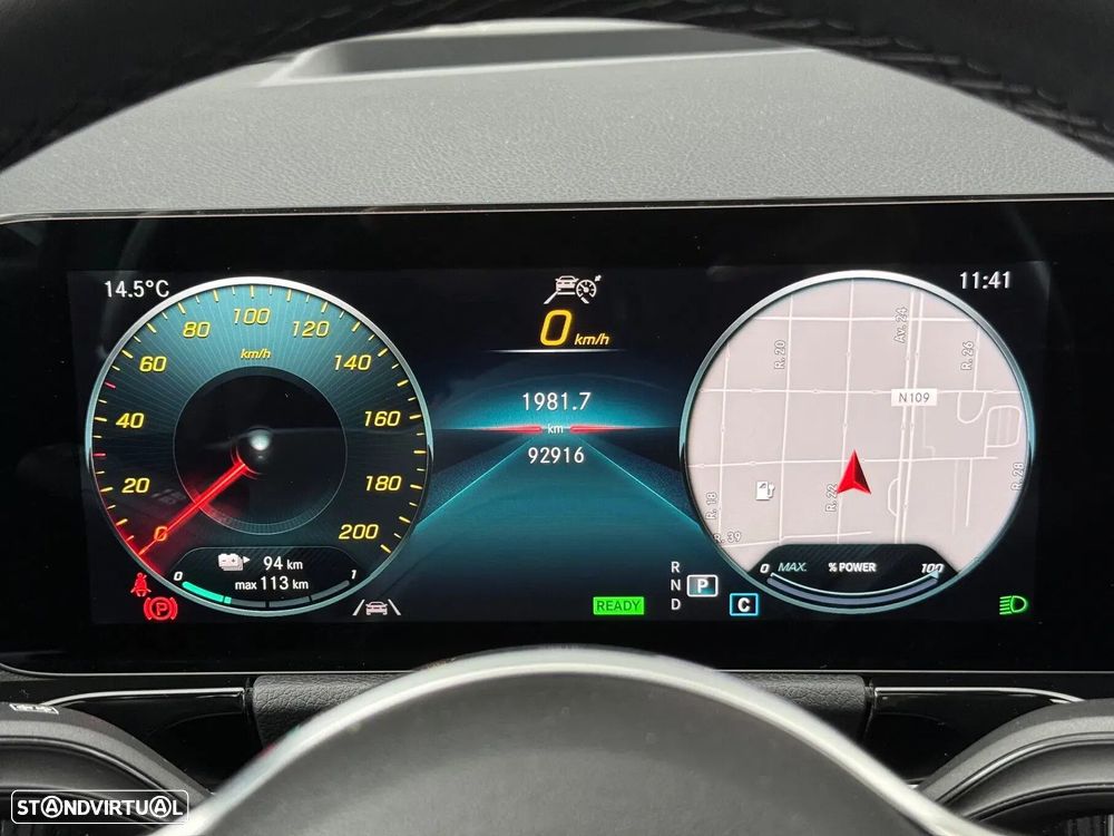 Mercedes-Benz EQA 300 4Matic - 19