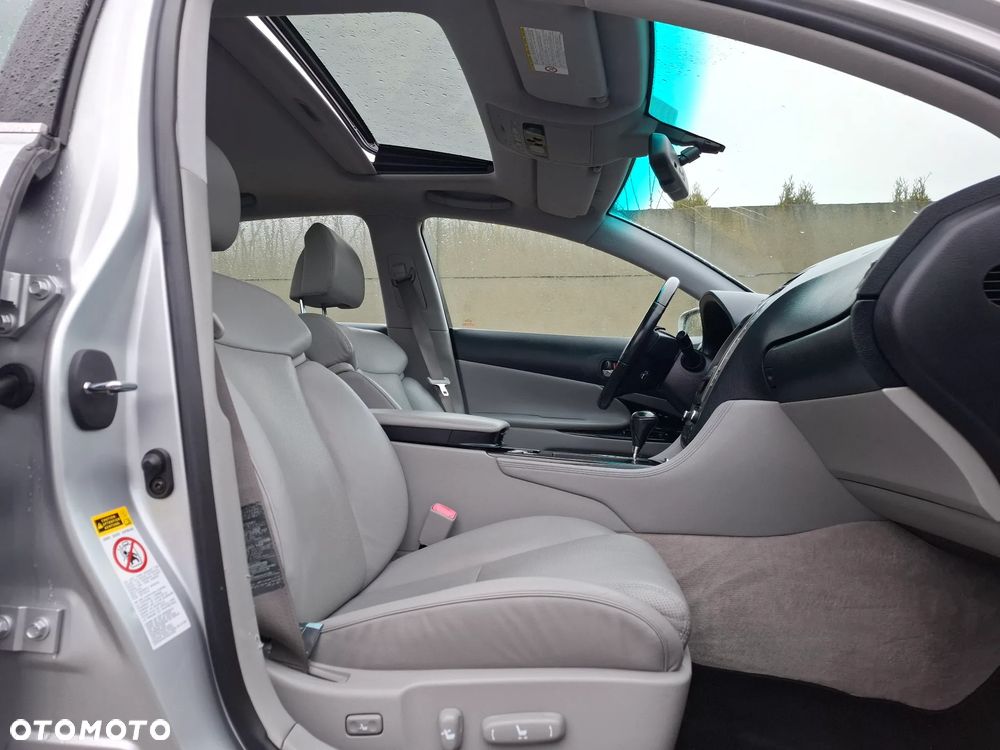 Lexus GS 450h Prestige + - 14