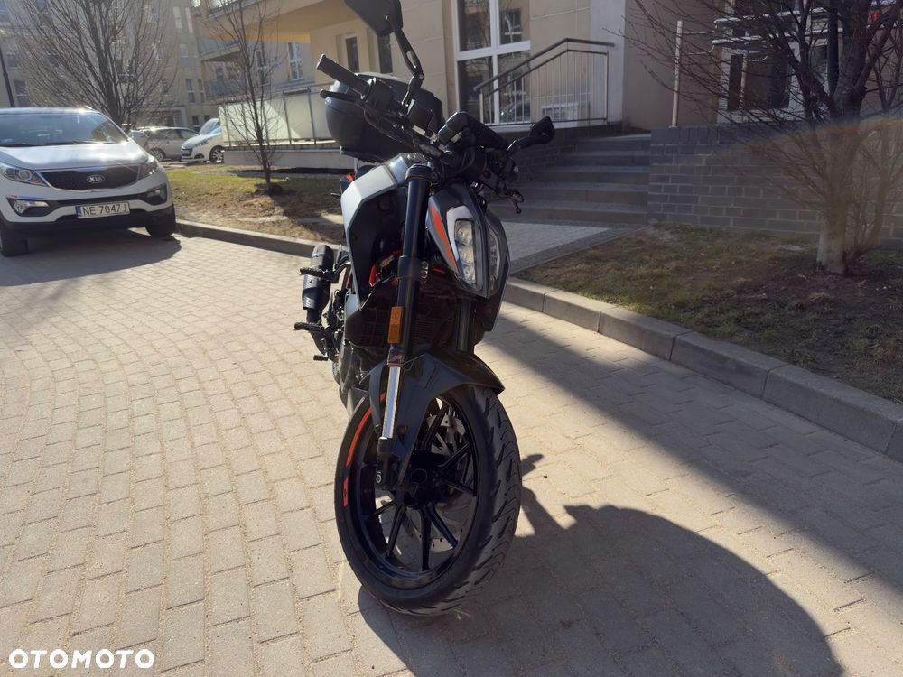 KTM Duke - 10
