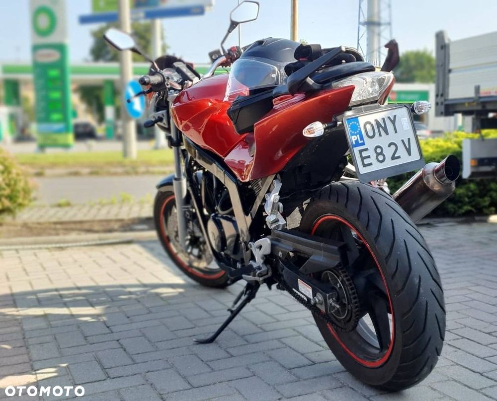 Hyosung GT Comet - 3