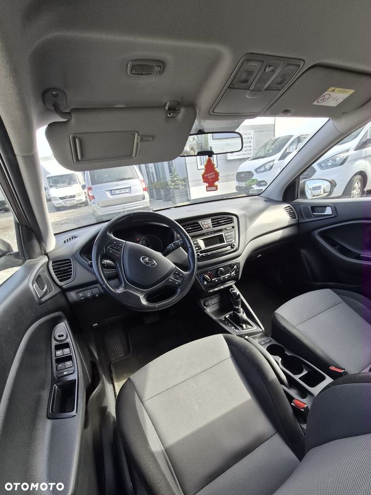 Hyundai i20 1.4 Comfort - 5