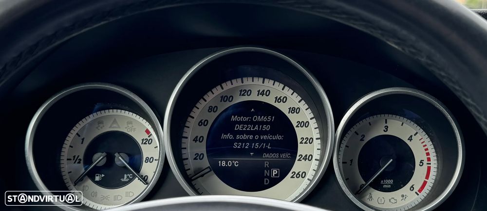 Mercedes-Benz E 250 BlueTEC 4Matic 7G-TRONIC Edition - 23