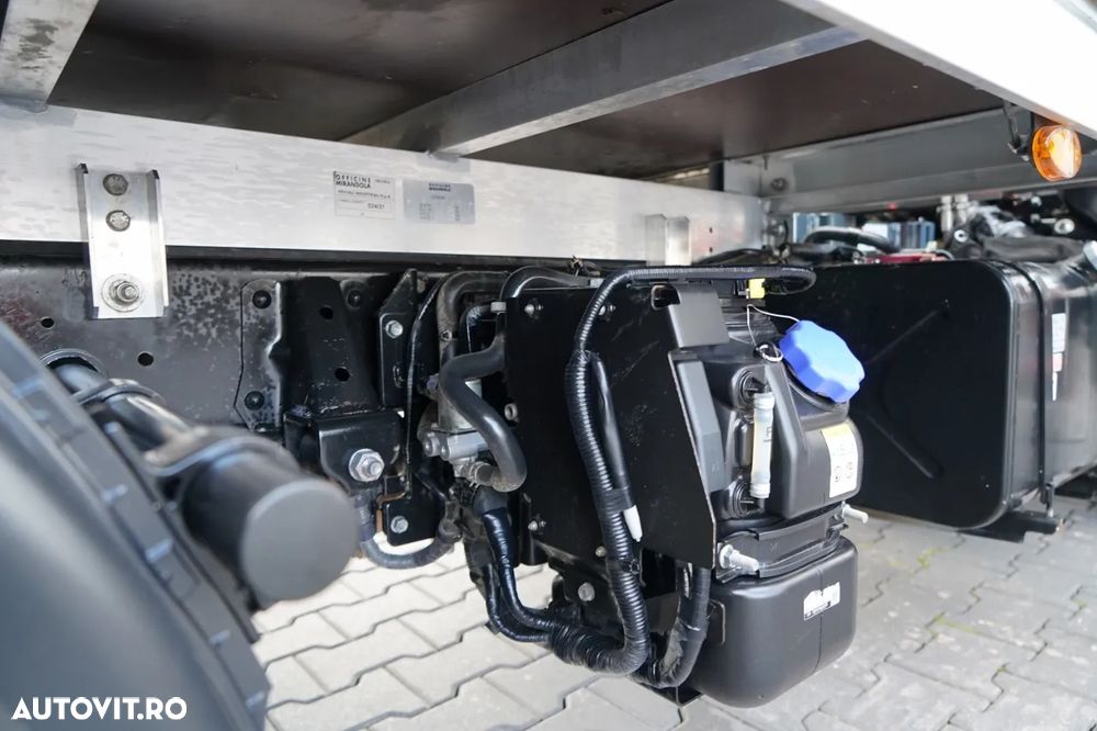 Isuzu M21 / 120 CP / 3,25 M TRANSMISIE / TWIN / + PALGINGER PK 2900 B / 990 KG CAPACITATE DE RIDICARE / ATINGERE 6,2 M / 2021 - 19