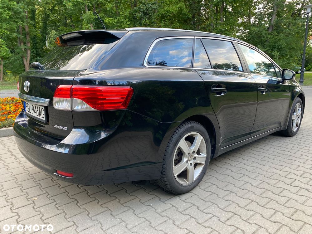 Toyota Avensis Touring Sports 1.8 Multidrive S Comfort - 10