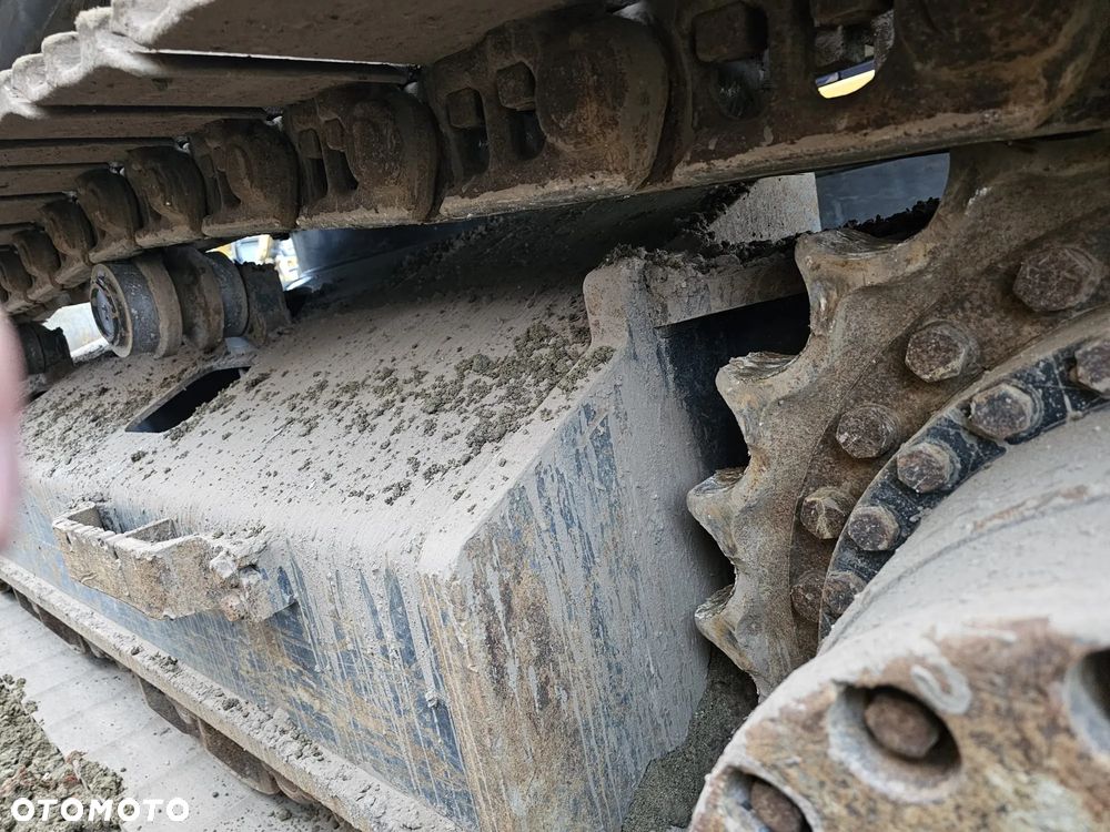 Hitachi ZX300LC-6 - 18