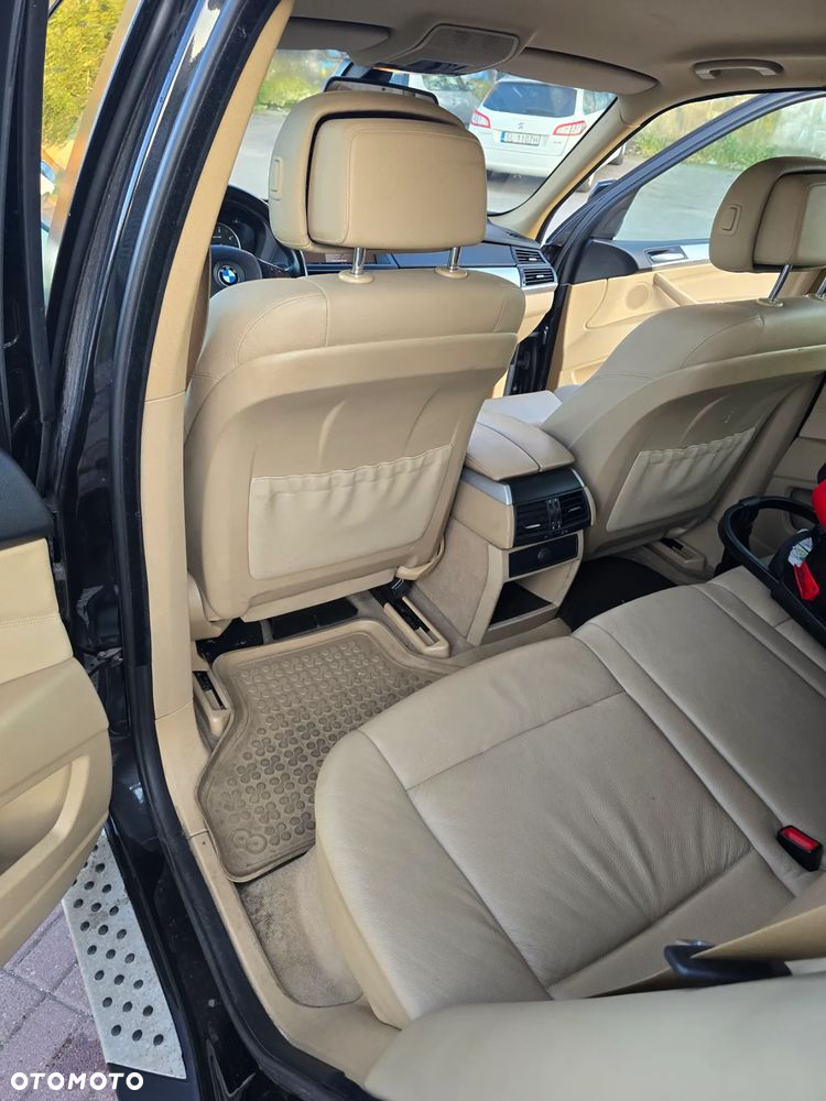 BMW X5 3.0sd xDrive - 8