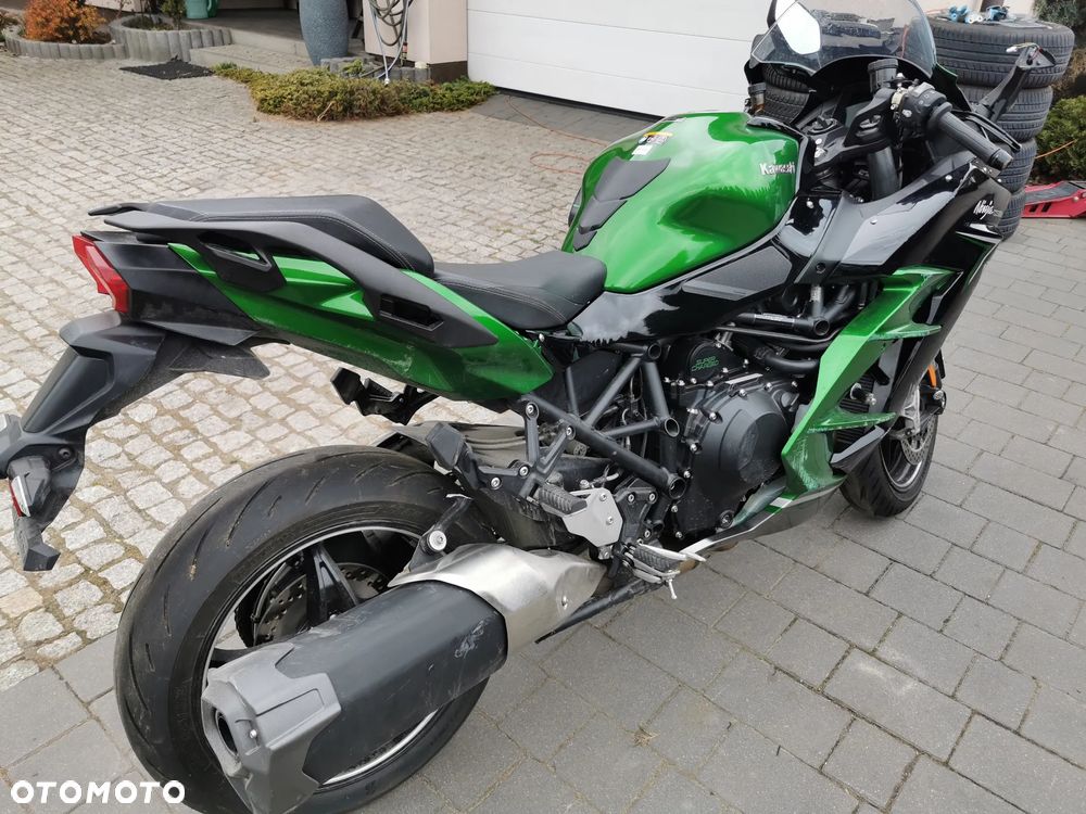 Kawasaki Ninja H2 SX - 9