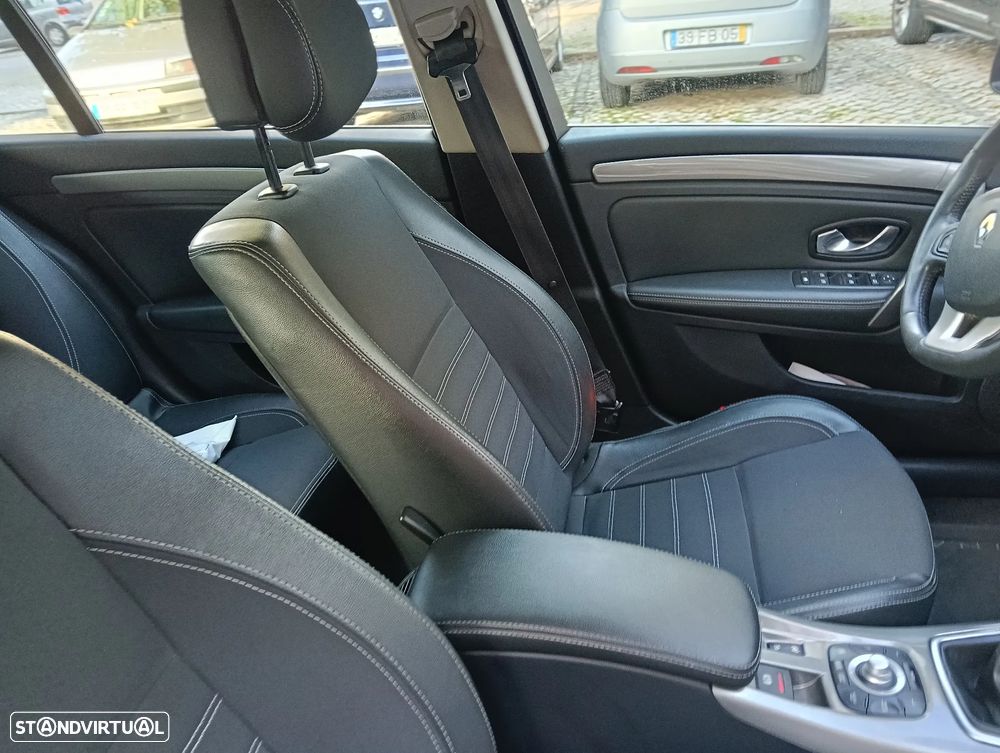 Renault Laguna Break 1.5 dCi Limited - 16