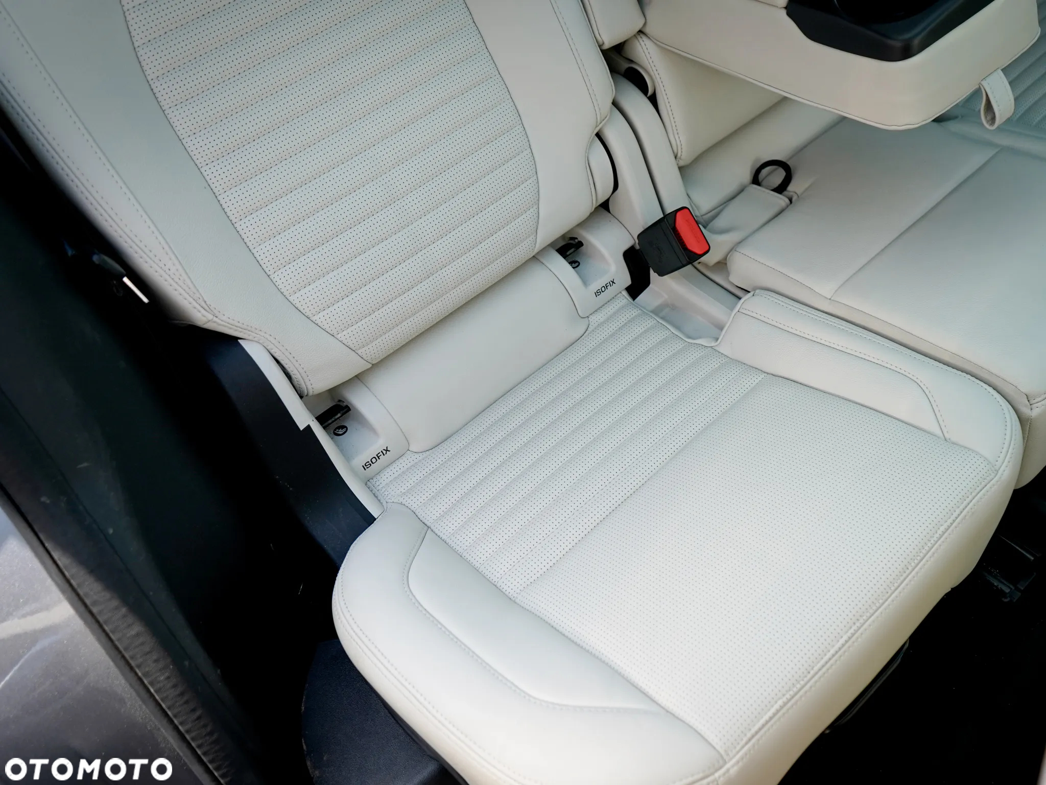 Land Rover Discovery Sport - 27