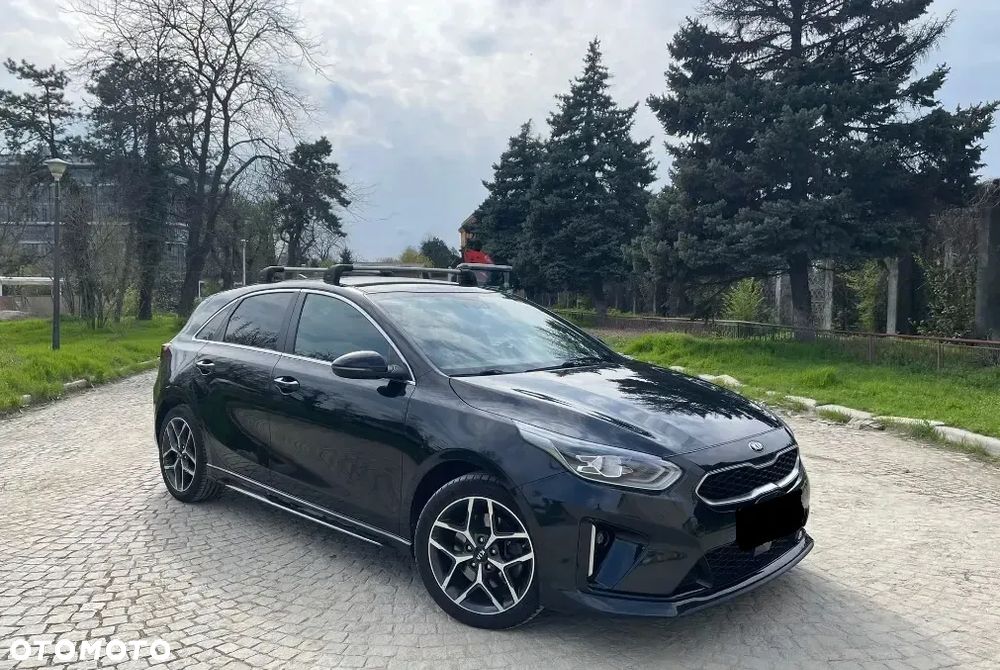 Kia Ceed 1.6 CRDi mHEV GT-Line DCT - 19