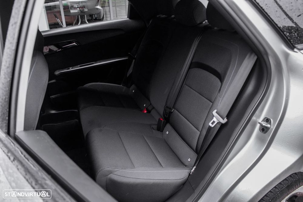 MG MG4 4 Standard - 28