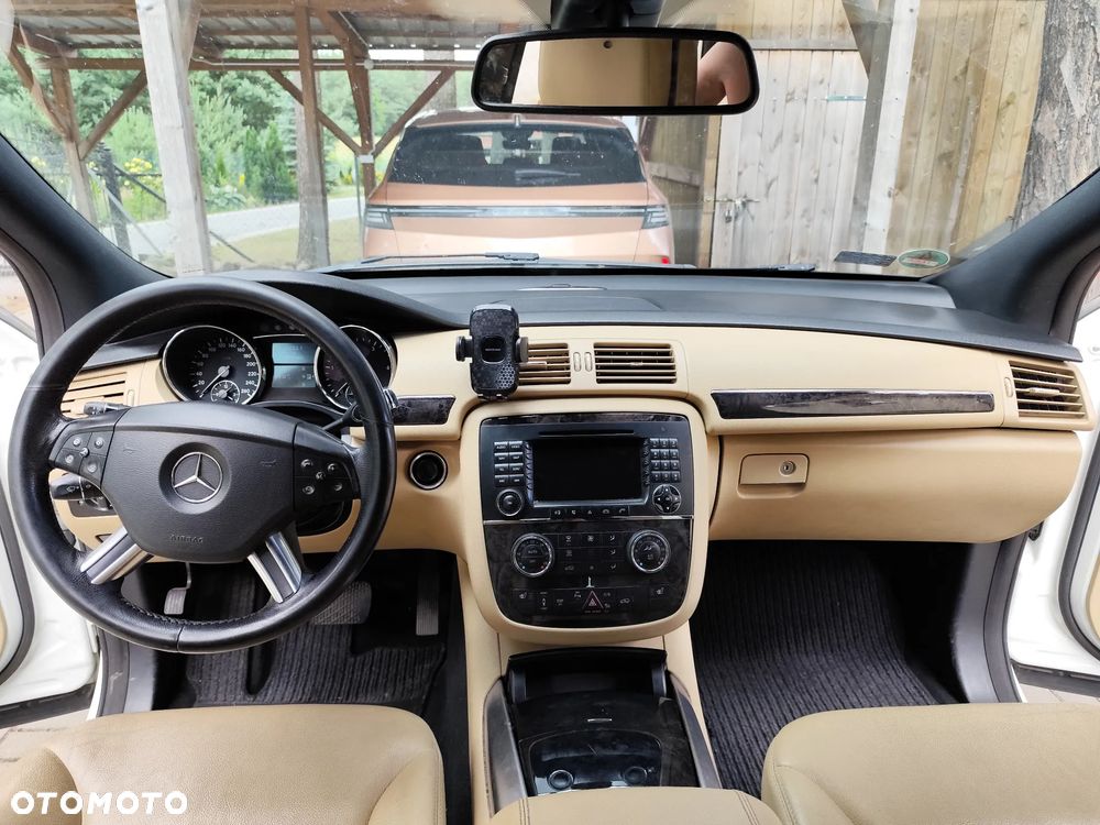 Mercedes-Benz Klasa R 320 CDI L 4-Matic - 3