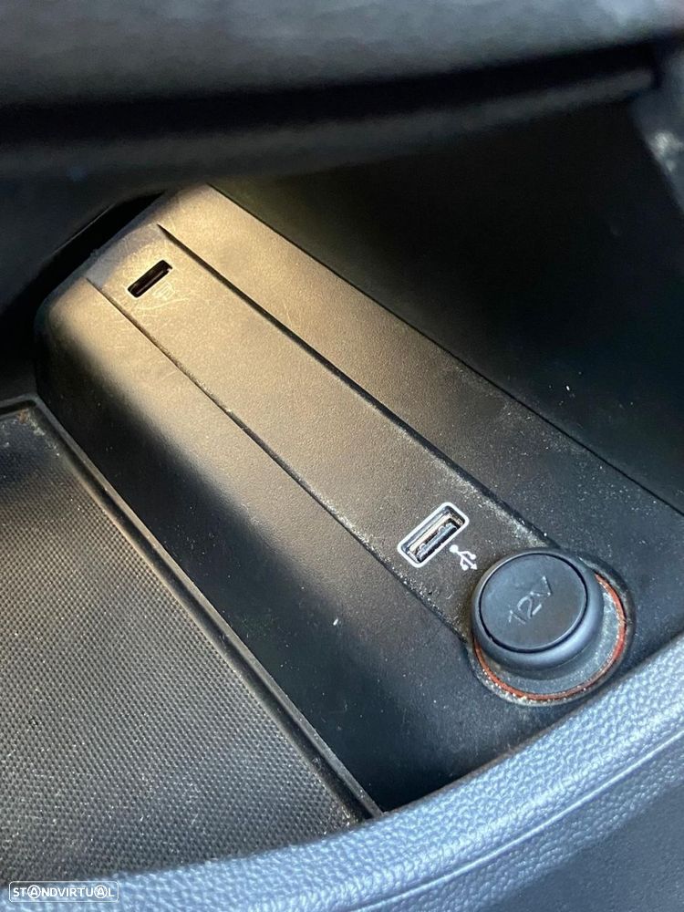 MG ZS EV Luxury - 22