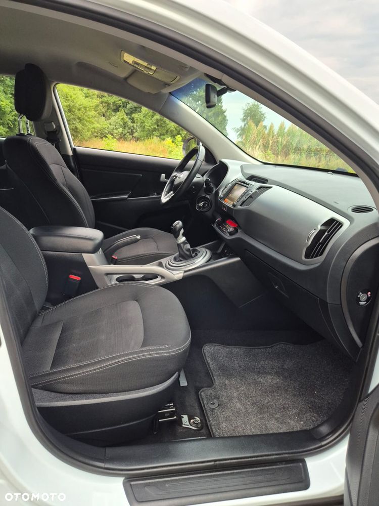 Kia Sportage 1.6 GDI 2WD ISG Dream-Team Edition - 11