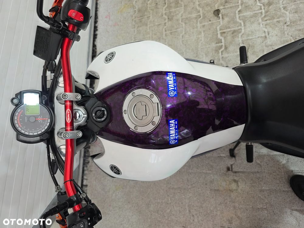 Yamaha MT - 27