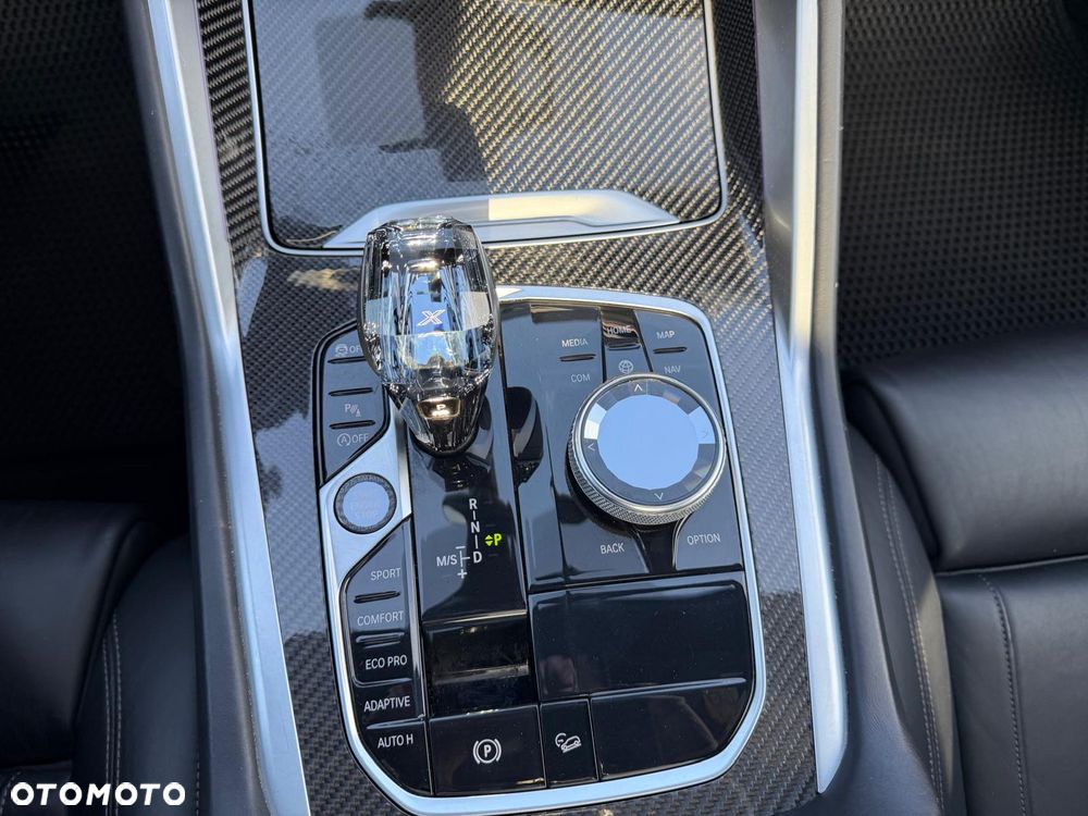 BMW X6 xDrive40i xLine - 15