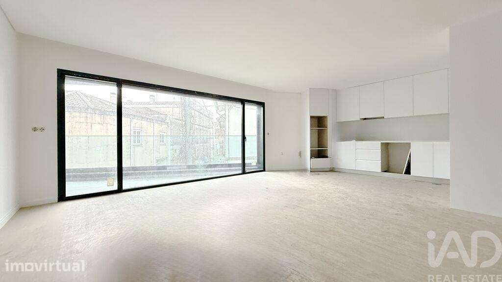 Apartamento T3 em Esgueira de 212,00 m2 - Grande imagem: 2/13