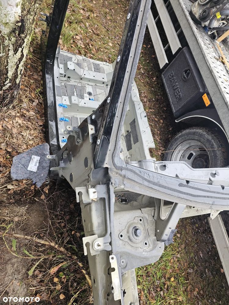 PODŁUŻNICA LEWY PRAWY PRZÓD SŁUPEK ŚRODKOWY LEWY PRAWY PRÓG PEUGEOT 3008 II - 4