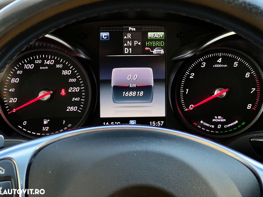 Mercedes-Benz C 350 e 7G-TRONIC AMG Line - 28