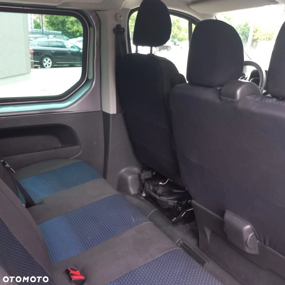 Renault Trafic Grand SpaceClass 2.0 dCi - 11