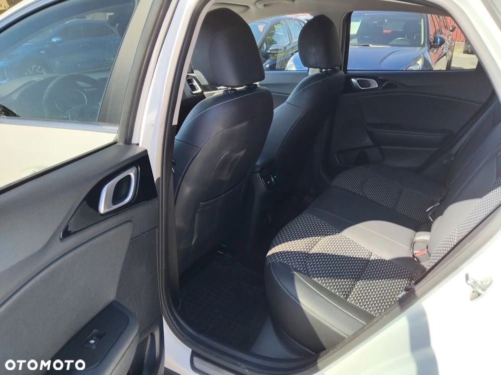 Kia XCeed 1.5 T-GDI L DCT - 26