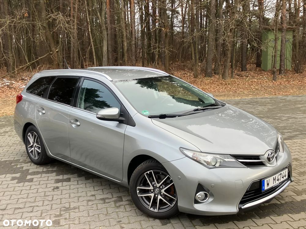 Toyota Auris 2.0 D-4D Executive - 15